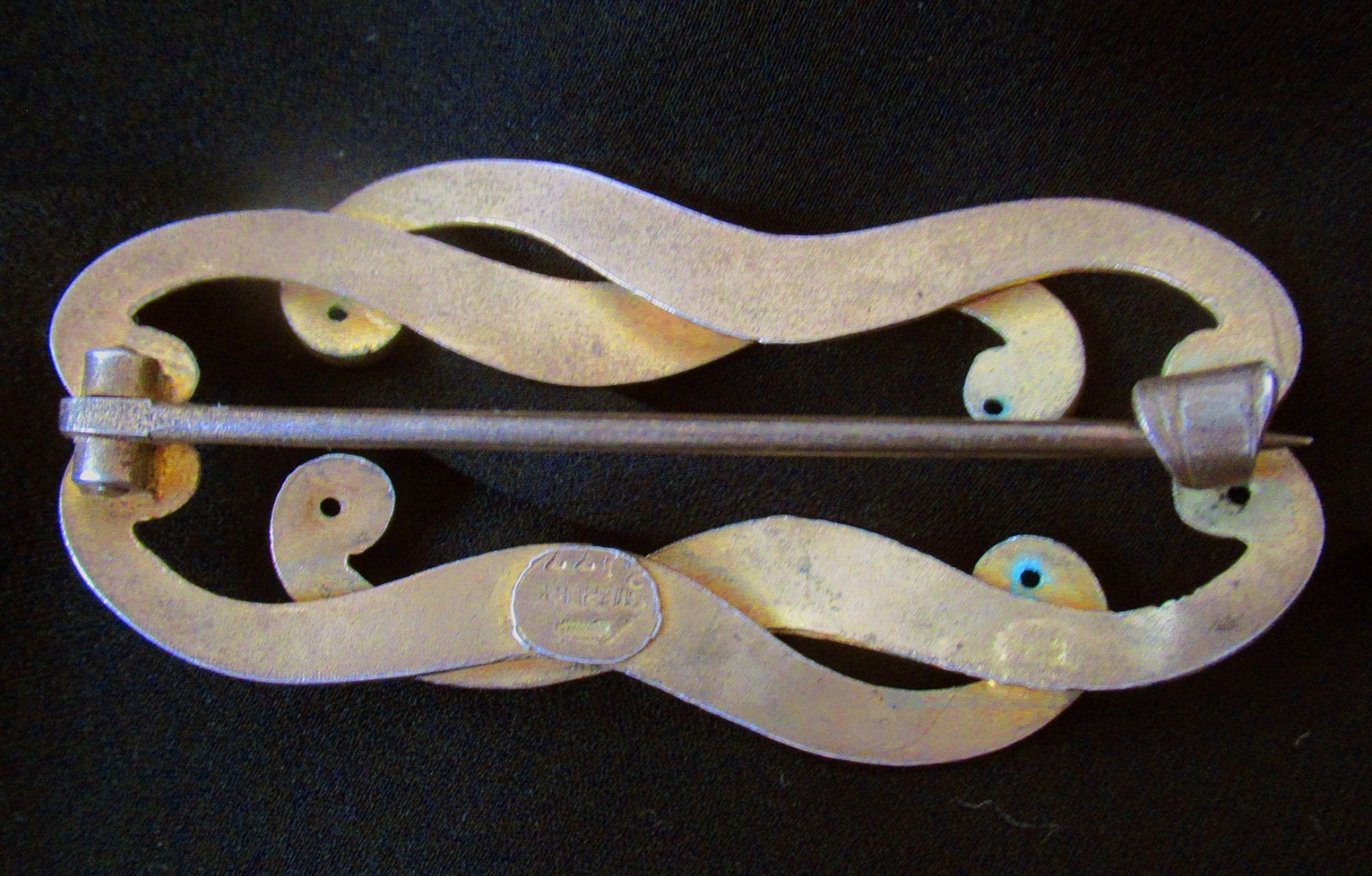 ANTIQUE WILLIAM KERR STERLING BROOCH w GOLD WASH, 2 1/2 INCHES