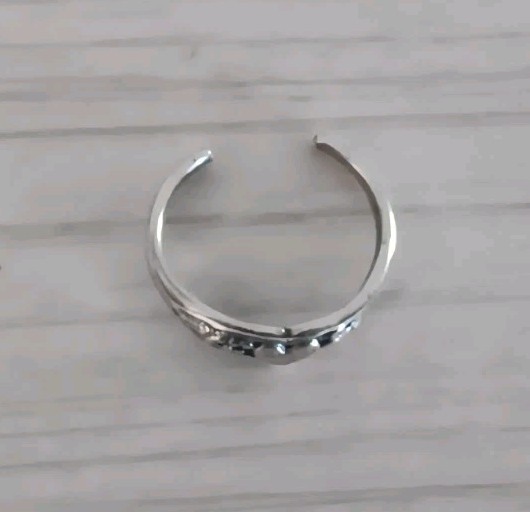 Vintage Y2K Early 2000s Heart Sterling Silver Toe Ring Size 3.25
