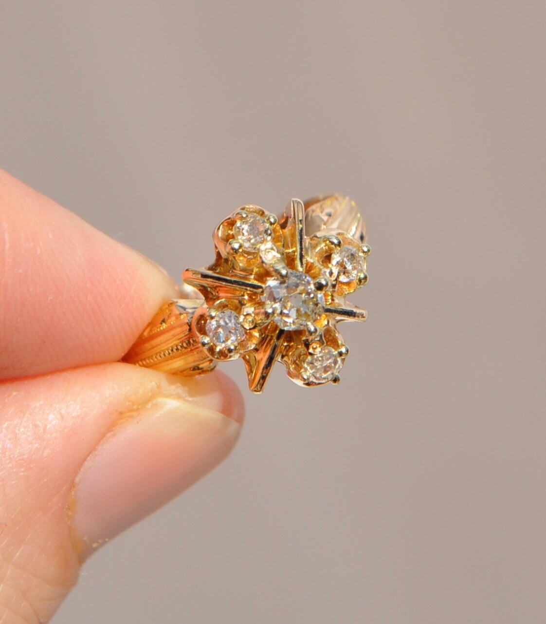 Old Antique Victorian 18K Solid Gold Old Mine Cut Diamond Ring Engraved Cluster