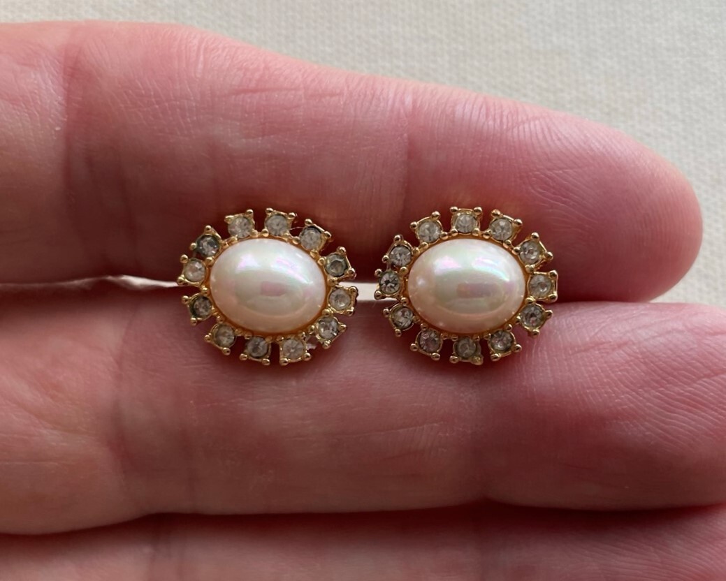 Christian Dior Demi-Parure Pearl Crystal Earring Necklace Set 15-17″