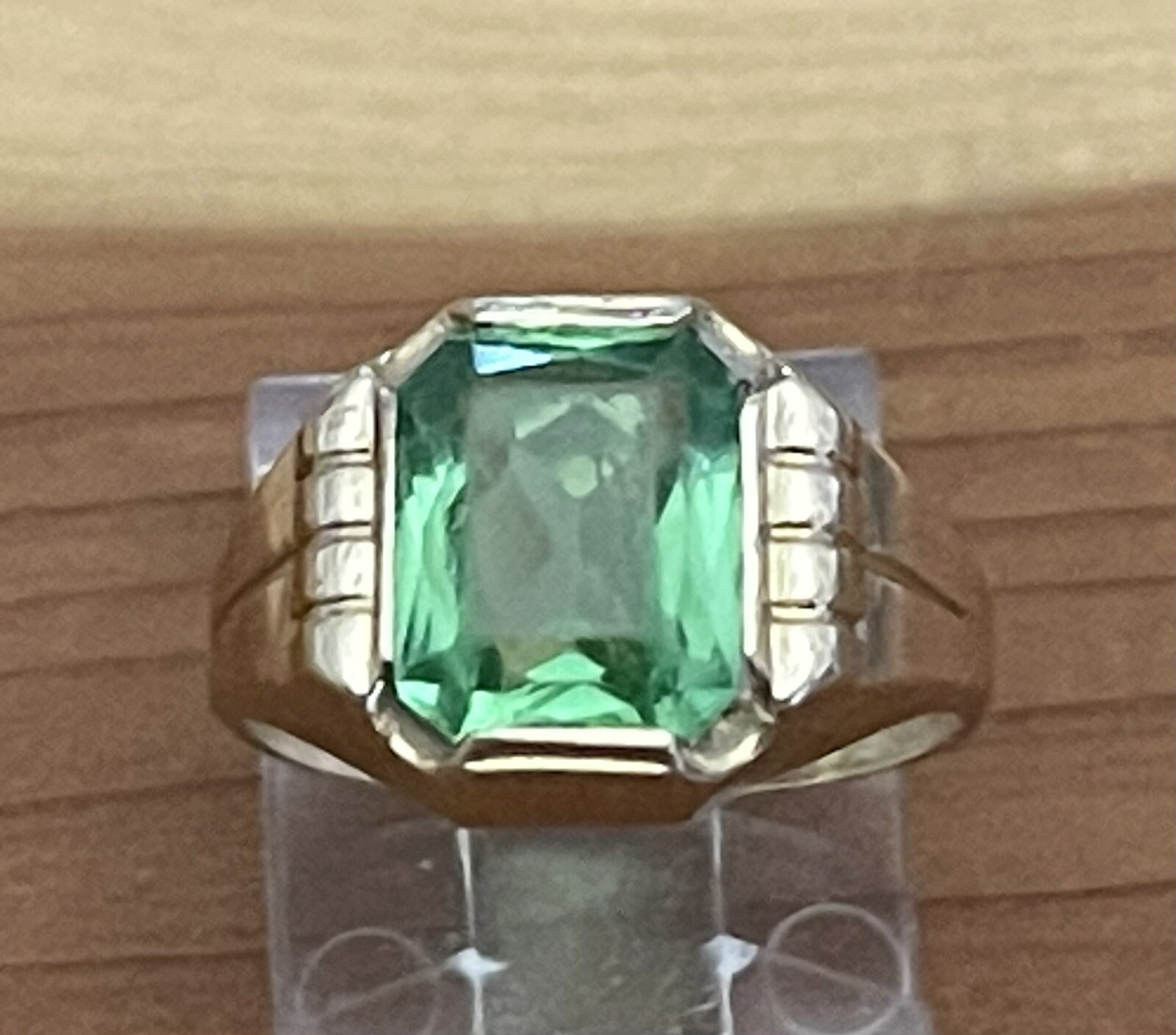 BDA 10k Yellow Gold Budlong Docherty & Armstrong Green Glass Signet Ring Sz 5.5