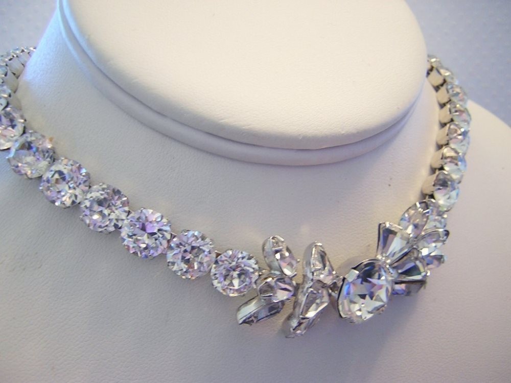 EISENBERG Exquisite HEADLIGHT & TRILLION Rhinestones UNIQUE Design NECKLACE