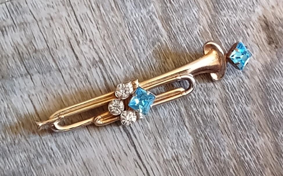 Vintage TRUMPET or CORNET Gold-Colored Metal Pin, Clear & Blue Rhinestones