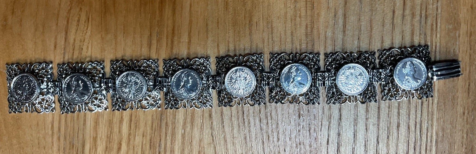 Vintage Coin Link Bracelet very light weight