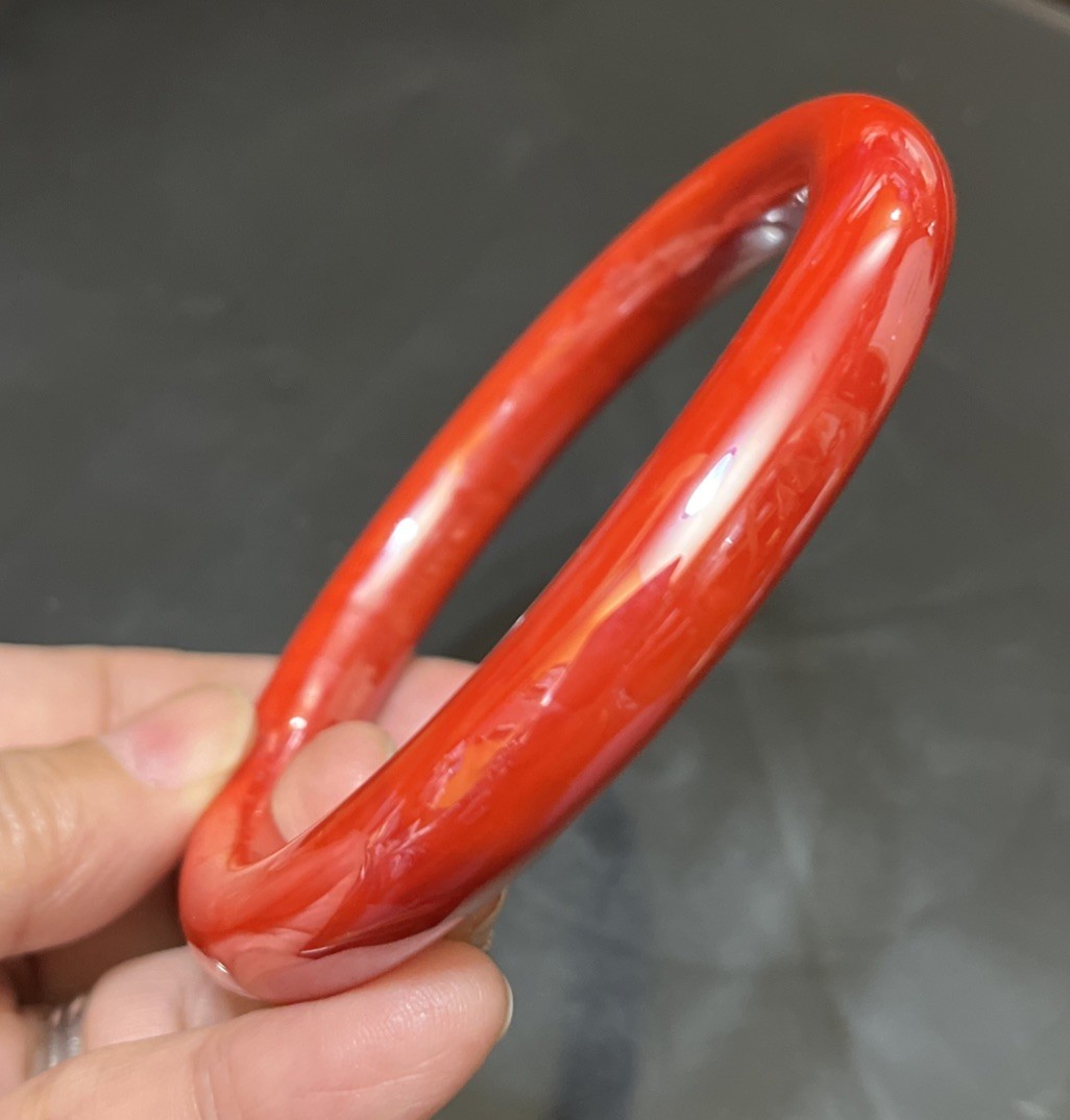 Vintage Iridescent Cherry Red Glass Bangle Bracelet 22cm Or 8.67” Large