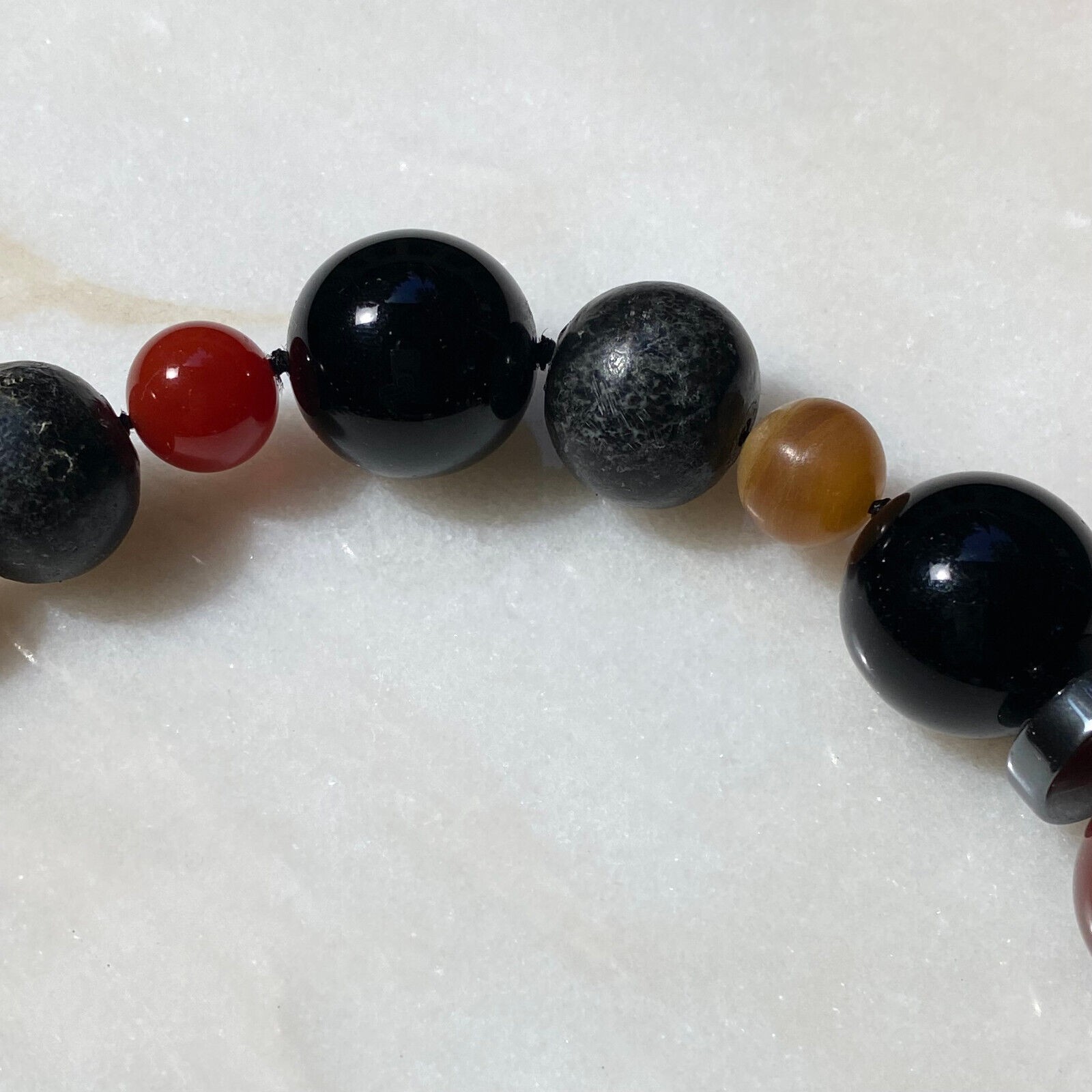 LARGE VINTAGE MIXED GEMSTONE MULTICOLOR BEAD ARTIST MADE NECKLACE HORN CLASP 19″