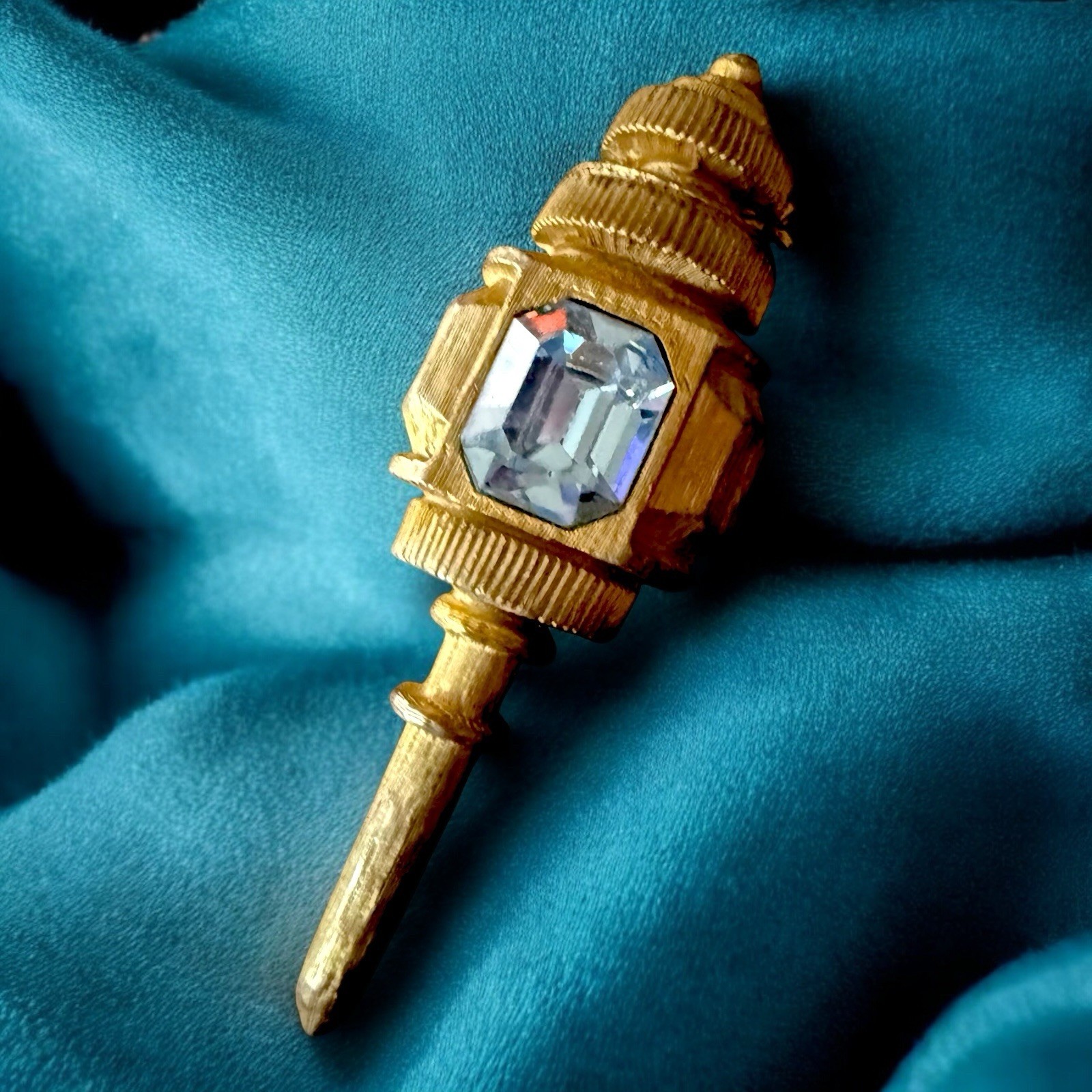 De Nicola Brooch Gold Tone Lamp Post Blue Rhinestone Signed Figural Pin