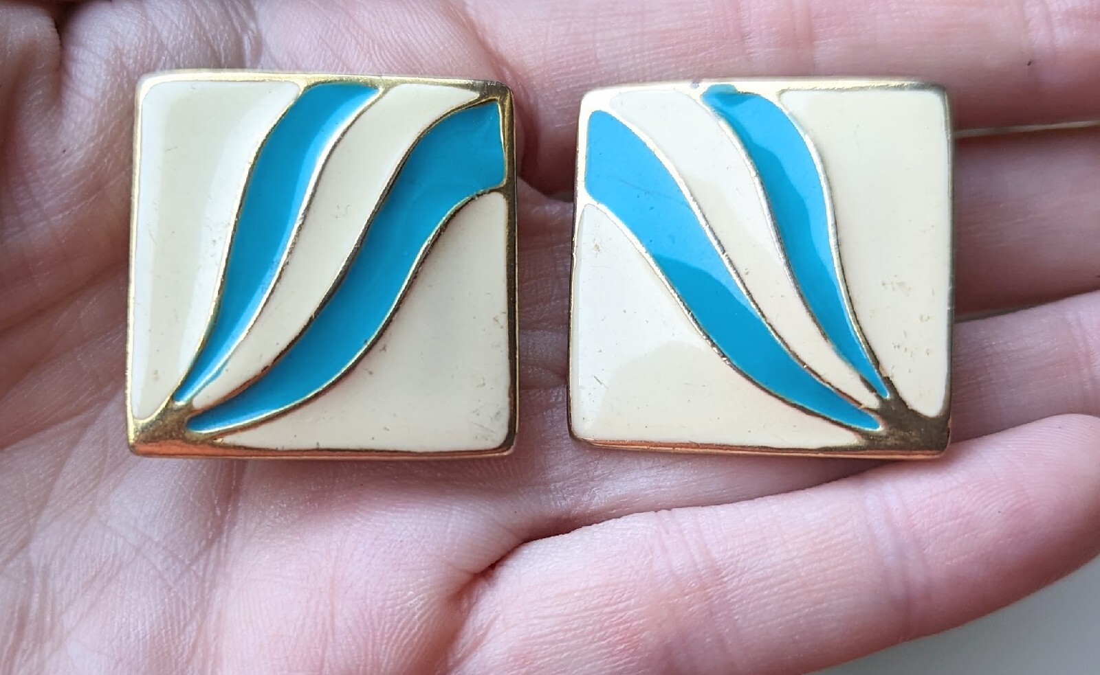 Vintage Large Square Cream Off White Blue Wave Swirl Enamel Clip Earrings Gold