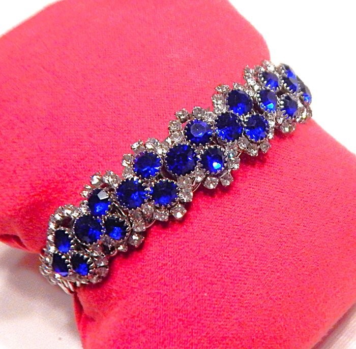 Retro Vintage Rhinestone Bypass Wrap Flex Coil Cuff Bracelet MONET NWOT S44