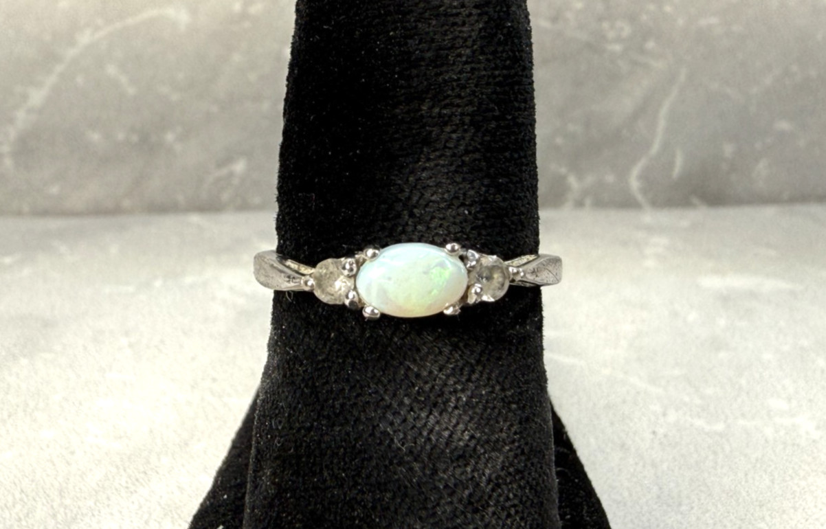 Vintage Avon Sterling Opal Ring Size 6.25