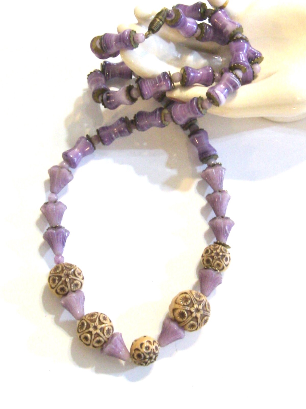 NEIGER BROS ANTIQUE ART DECO CZECH GLASS BEAD NECKLACE RARE PURPLE TAN FLORAL