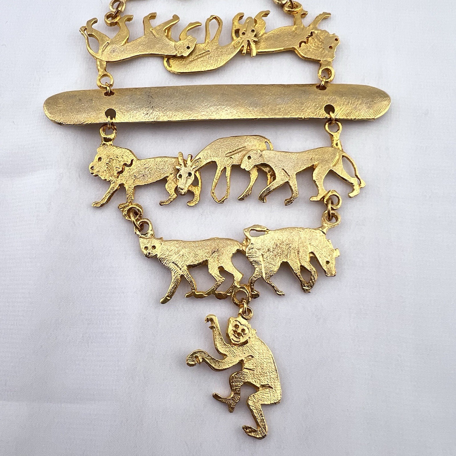 Vintage Ultra Craft Brooch Pin Safari Shoulder Statement Lion Monkey Gold Tone