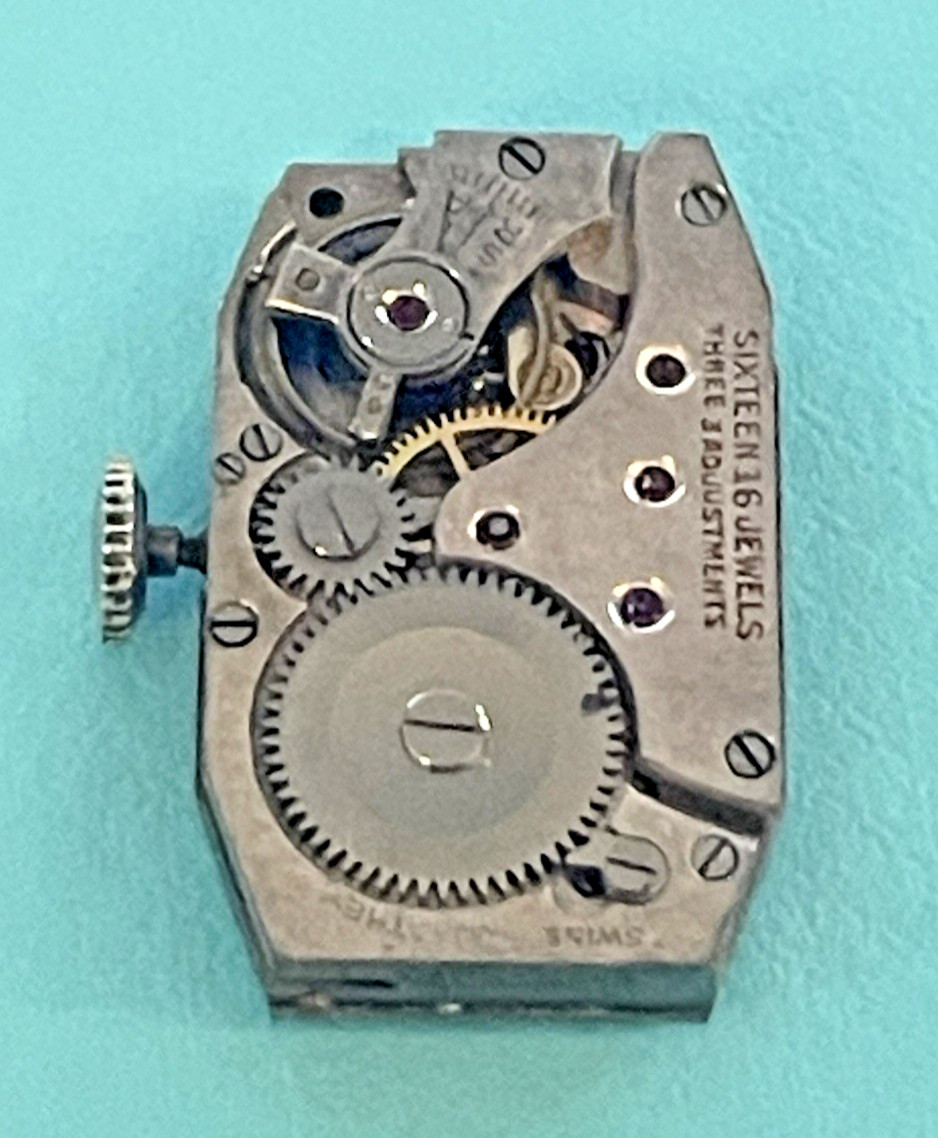Antique VOGUE Swiss Ladies Watch Movement 16j Runs 25mm x 15mm 3 Adj 🌺🌺