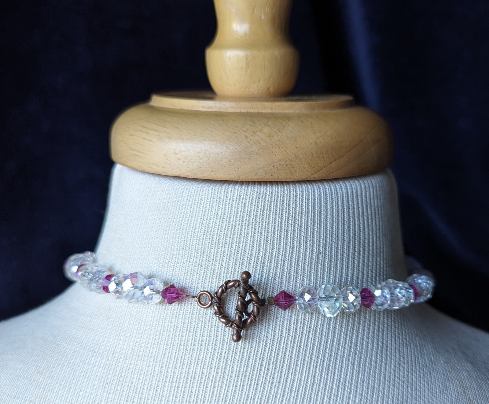 Stunning Artisan AURORA BOREALIS Glowing Milky PINK Bead 18″ NECKLACE