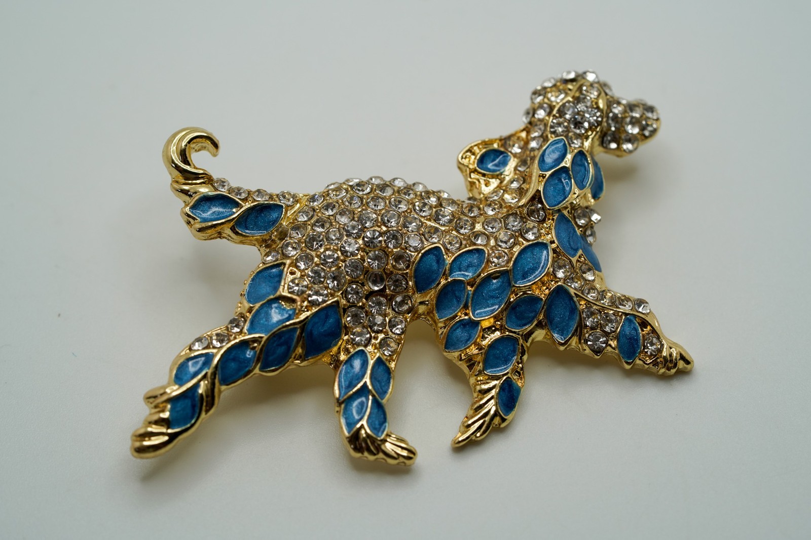 Vintage Gold Tone Blue Rhinestone Dog Brooch 6.8cm JB45