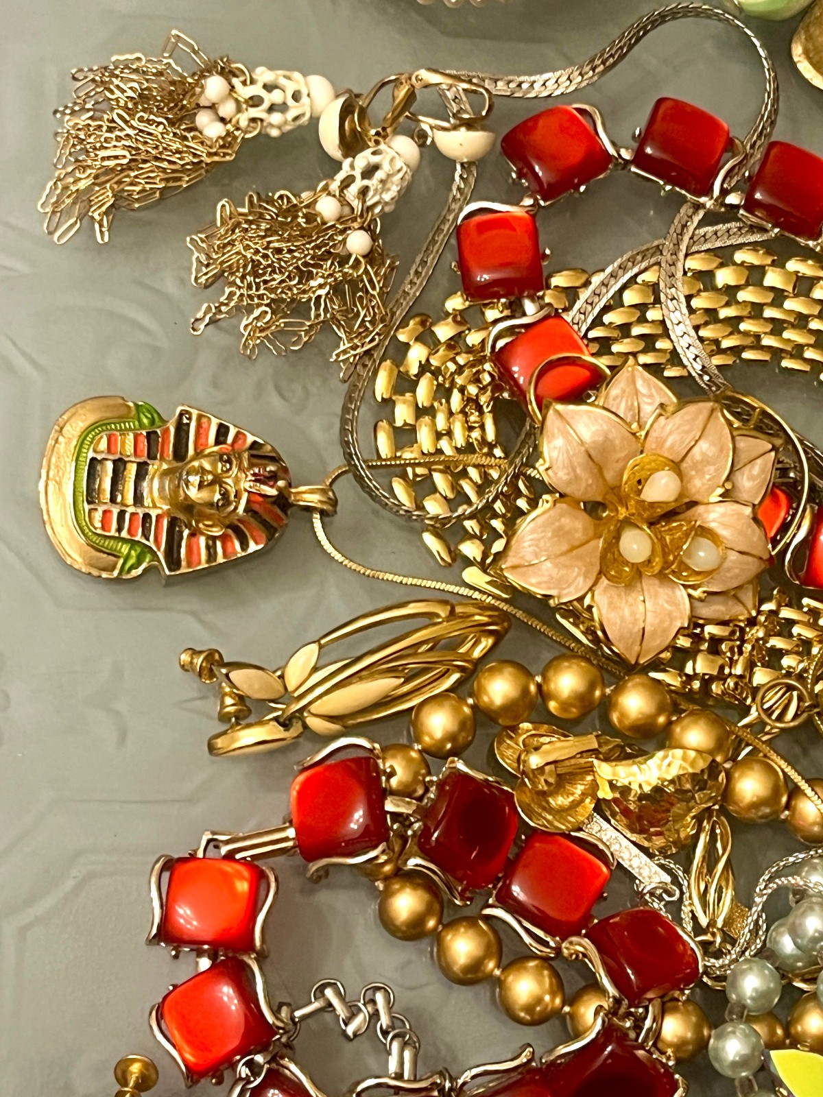 Vintage & Costume Jewelry Lot Coro Mode Art Trifari 1928 ART Rhinestone +