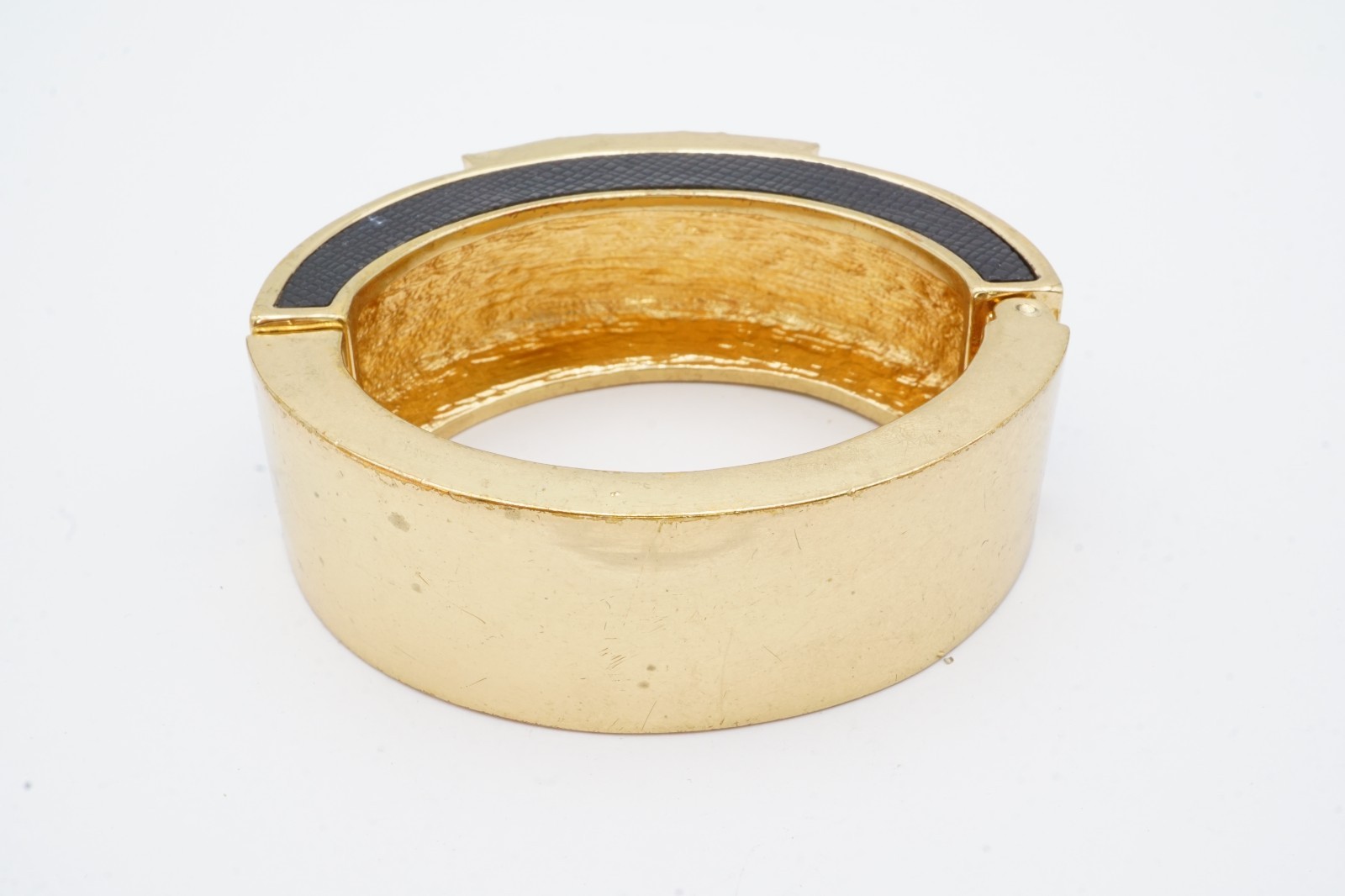 Vintage Bangle Bracelet Gold Tone Rhinestone Faux Leather 6.5″