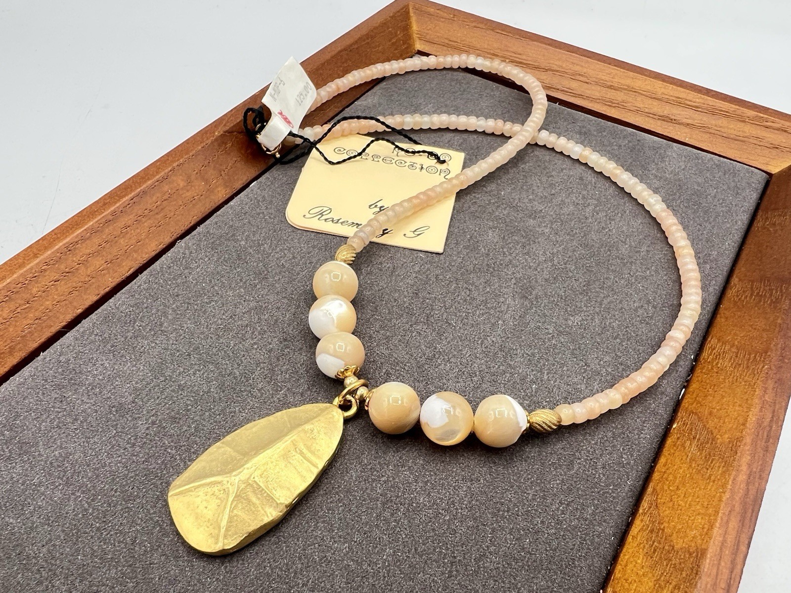 Vintage NOS Egyptian Gold MOP Peach Agate Gemstone Necklace Saks $125 RO-DO AC