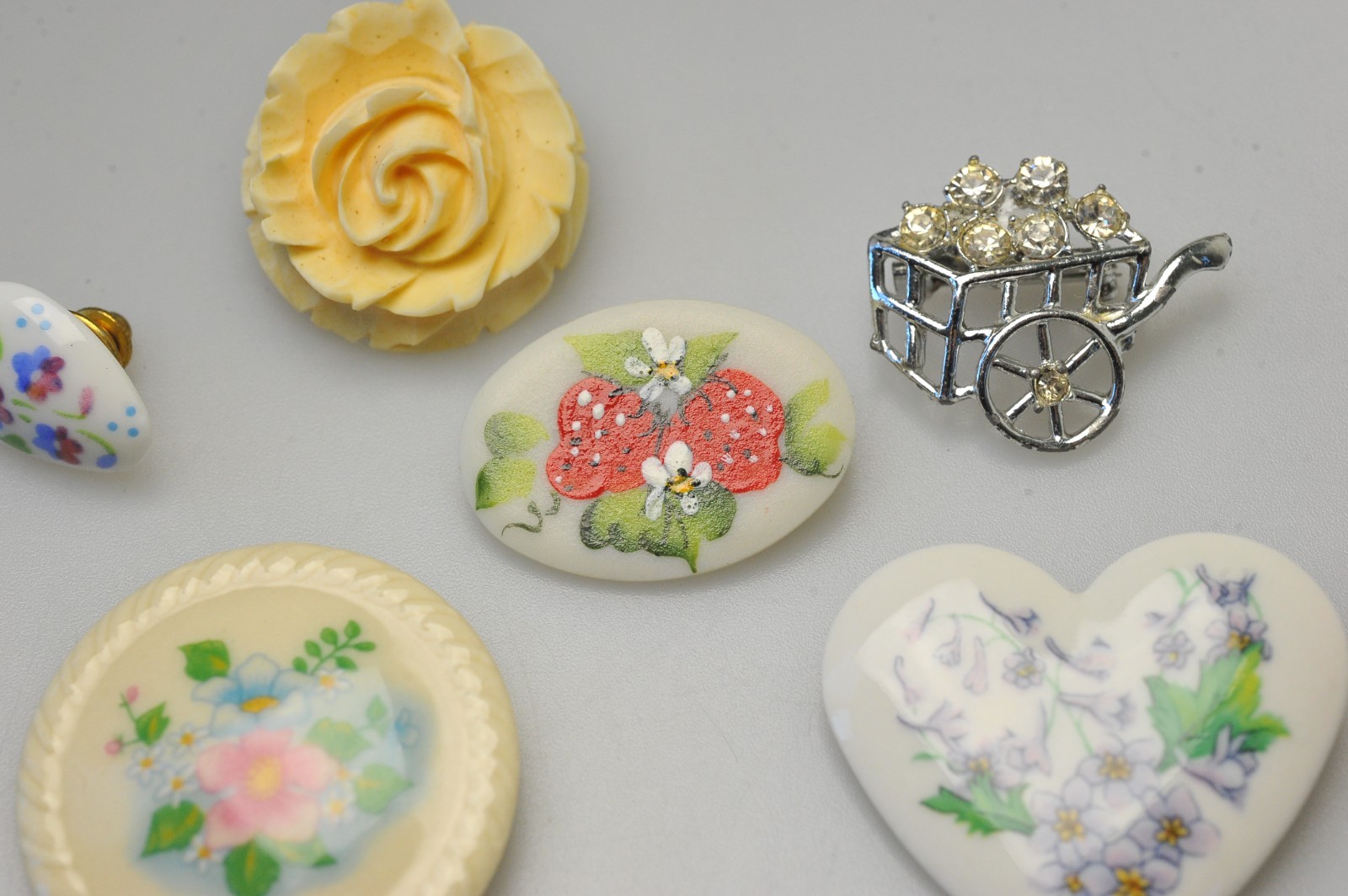 Vtg to now Brooch LOT flower floral Rhinestone 2 Avon 1 hand painted signed