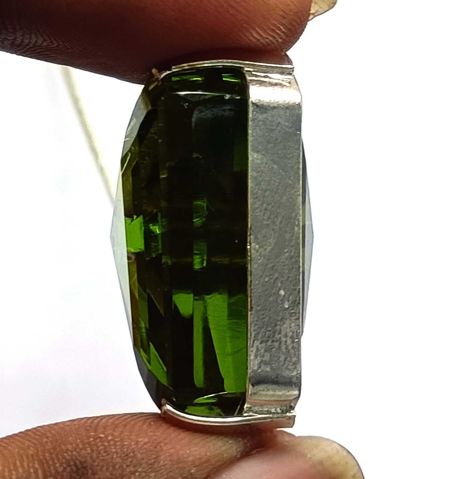 89.70 Ct Color-Change Alexandrite Pendant | Fancy Cut 39x29mm + 925 Chain 5SDR