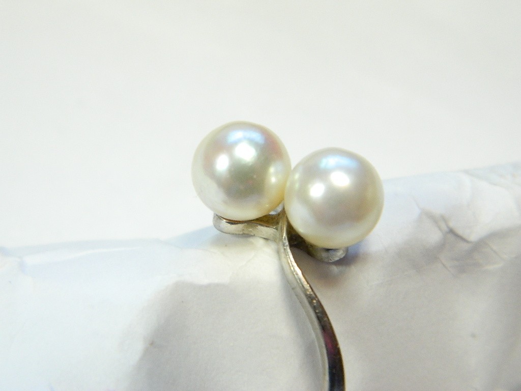Mikimoto 14K White Gold Two 7mm Pearl Ring Japanese Cultured Size 7