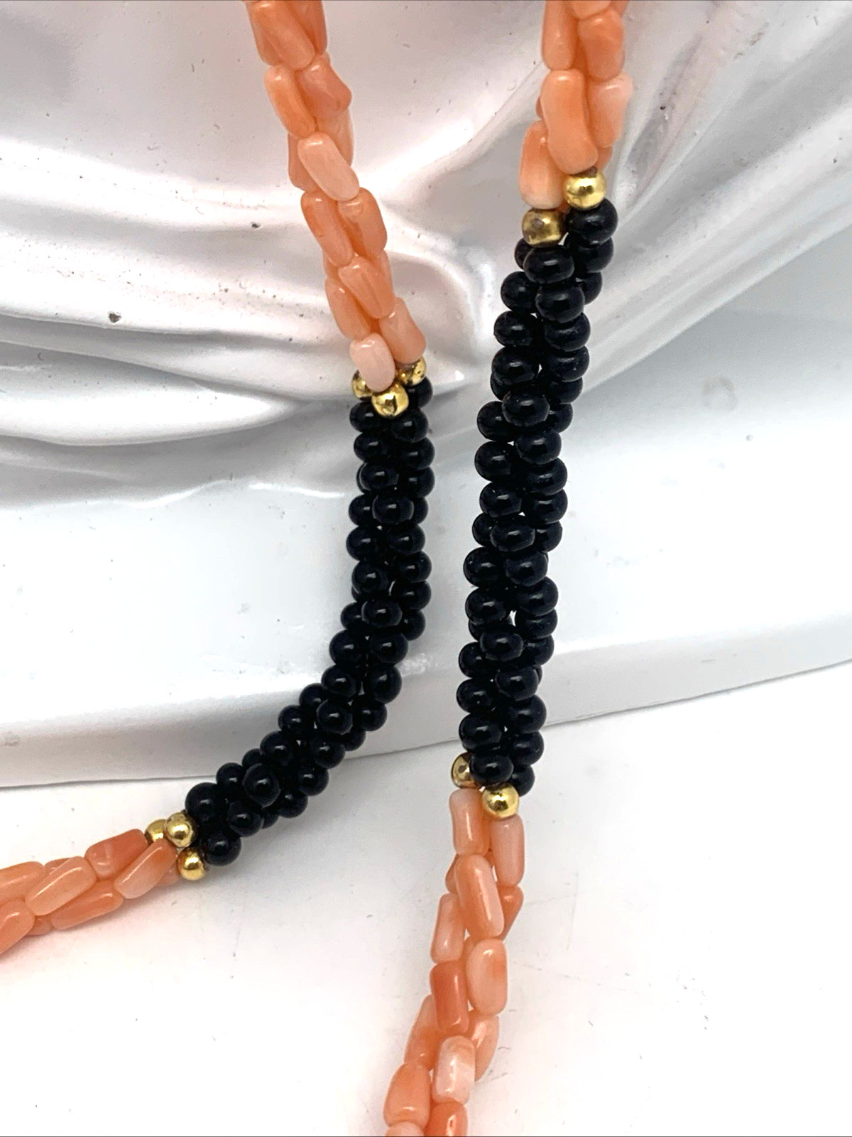 Vintage Twisted 3 Strand Coral & Onyx Beaded 30″ Necklace