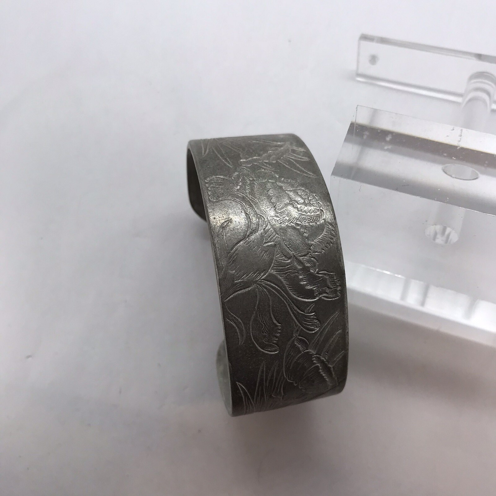 Vintage Cuff Bracelet Salisbury Pewter January Flower Birth Month Etched Metal