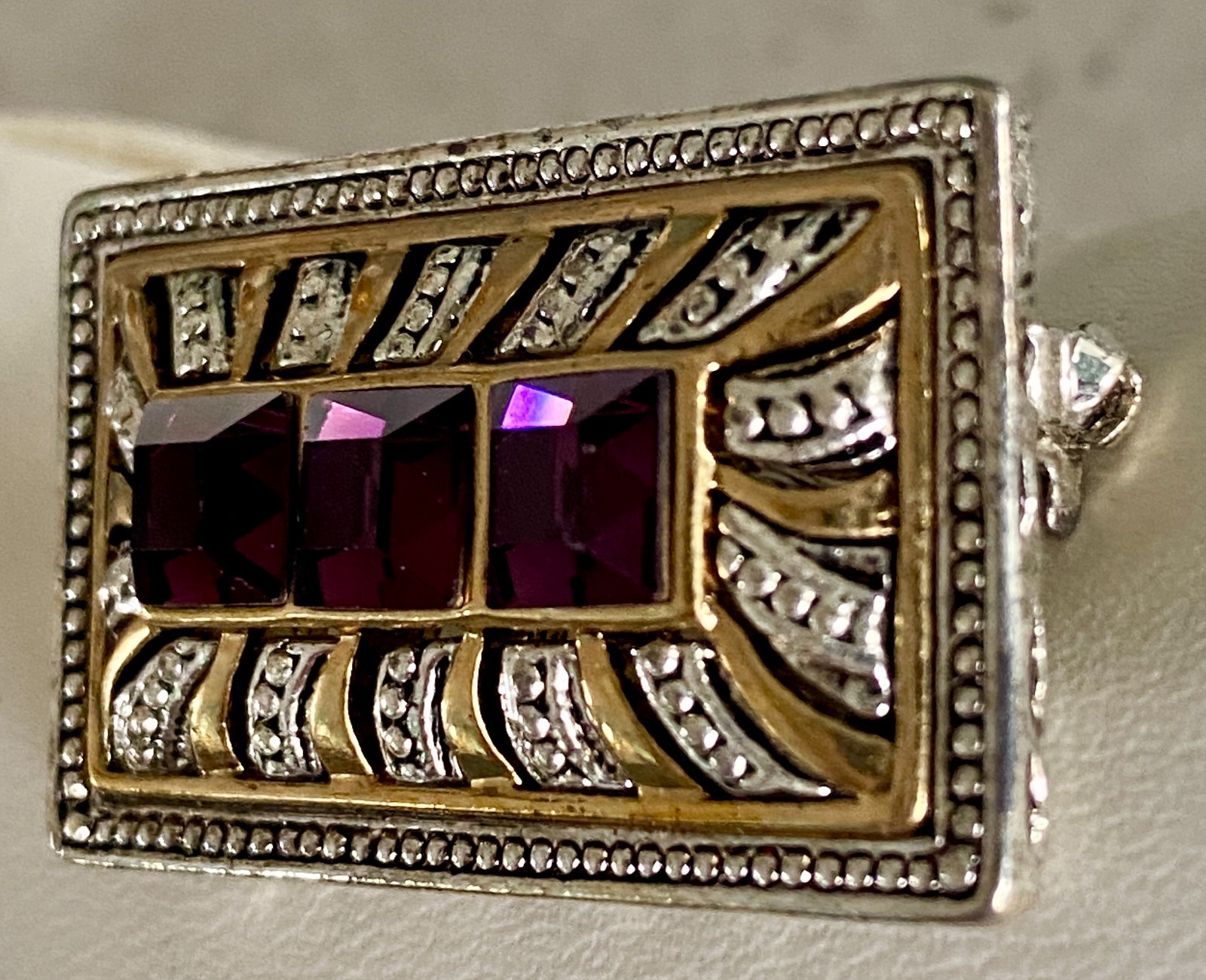 Vintage Art Deco Style Gilt Brooch Purple Rhinestone Silver & Gold Tone Filigree