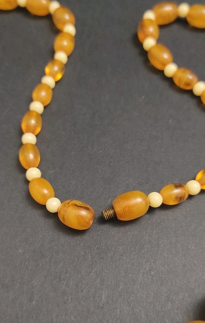 Antique Vintage Amber Bakelite Beads Necklace 64 grams