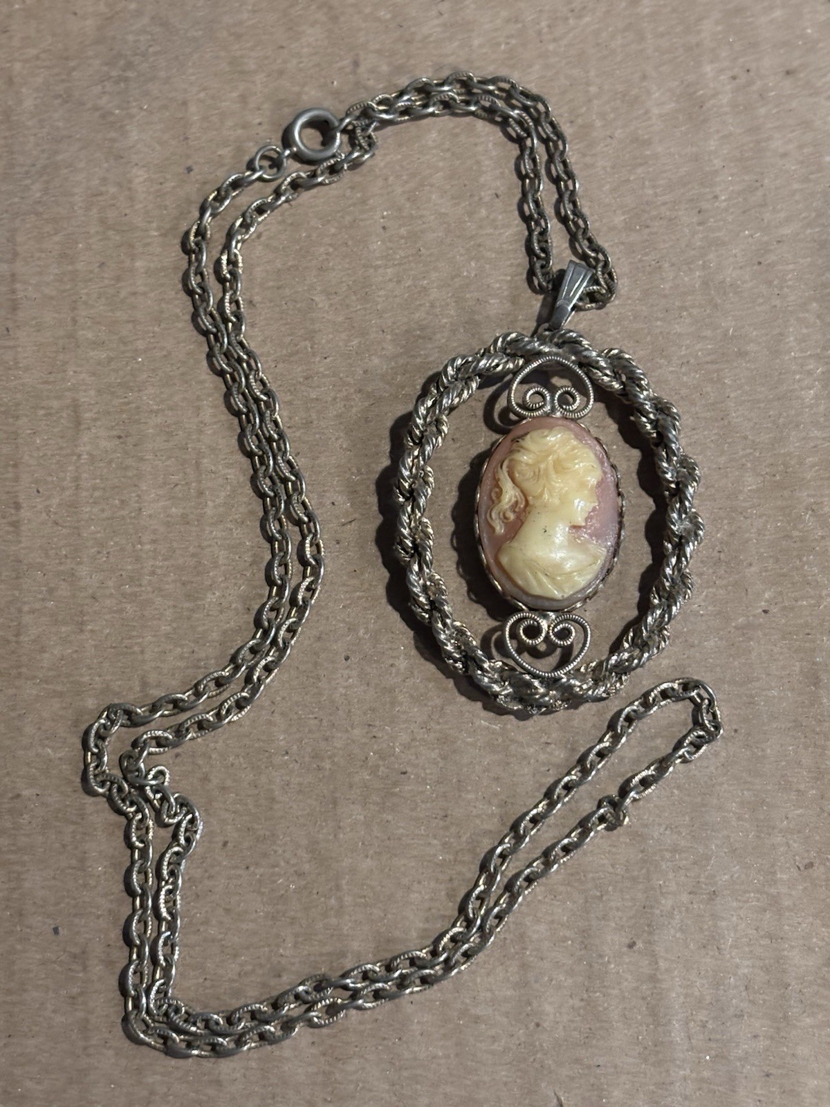 Vintage Cameo Pendant Necklace Ornate Gold Tone Frame Lady Portrait