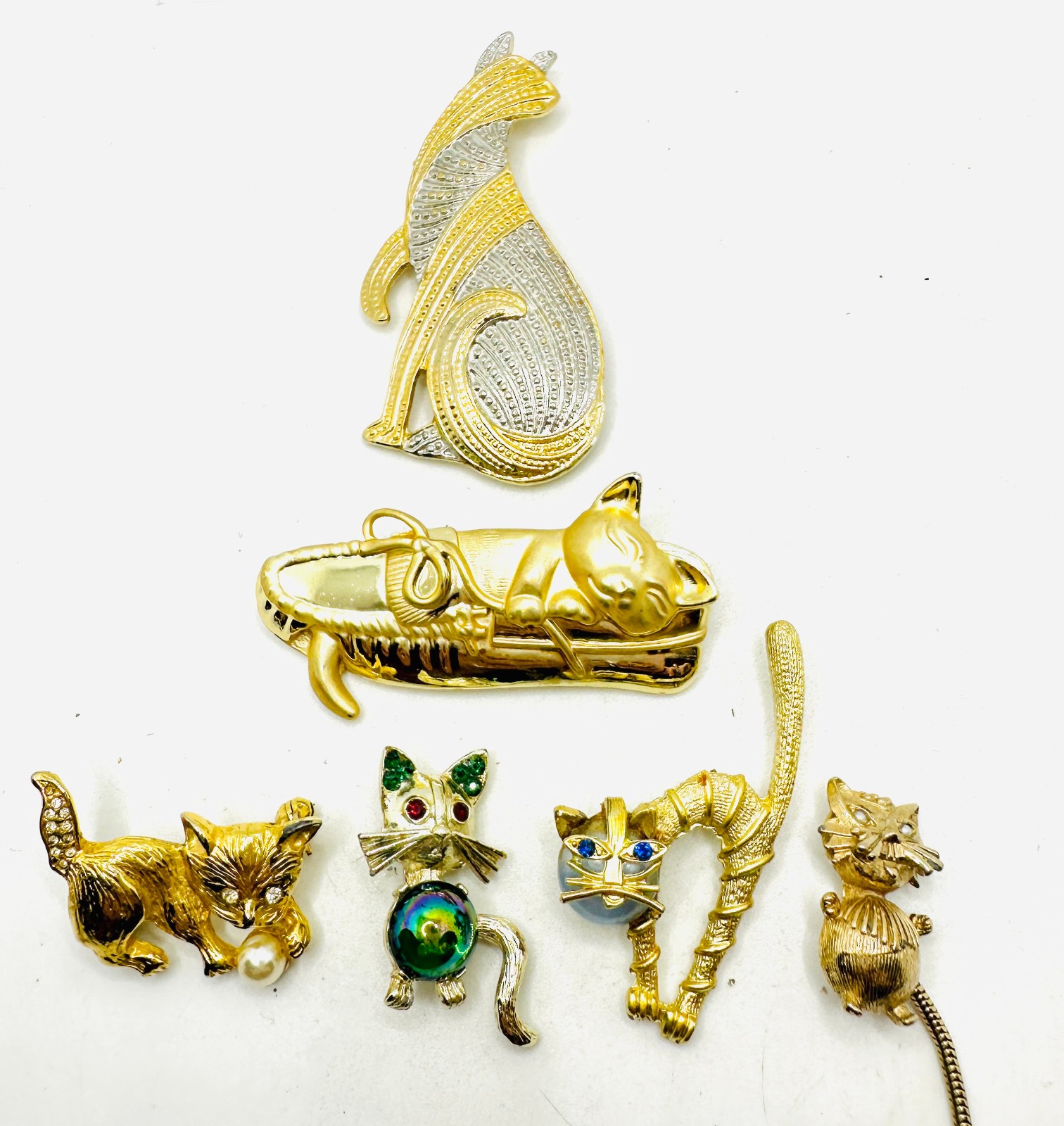 Lot Fun Gold Tone CAT Brooches, Jelly Belly, Rhinestone, Park Lane, AJC, Coro