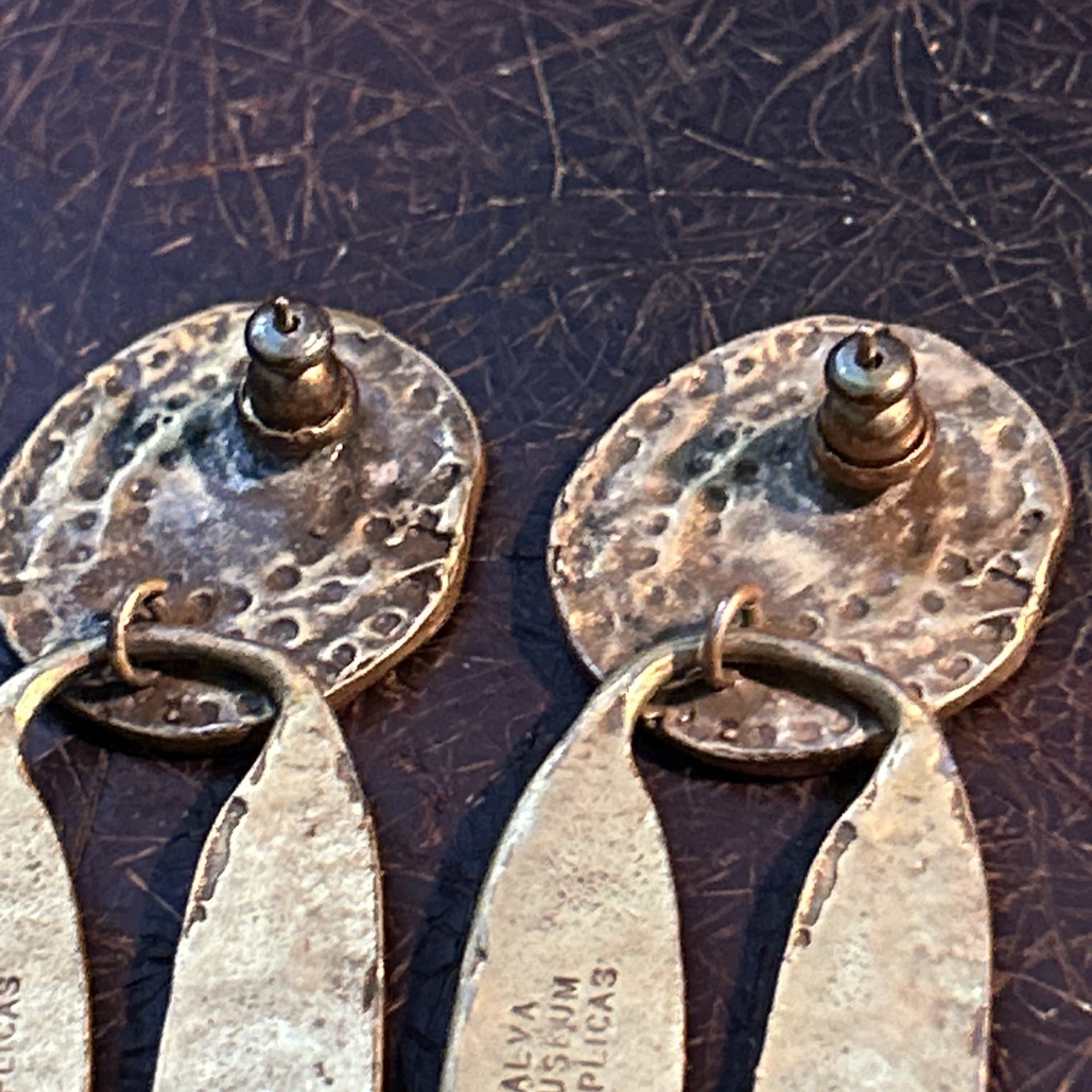 ALVA Museum Replicas WALKING SUN Gold Tone Pierces Dangle Earrings *Vintage*