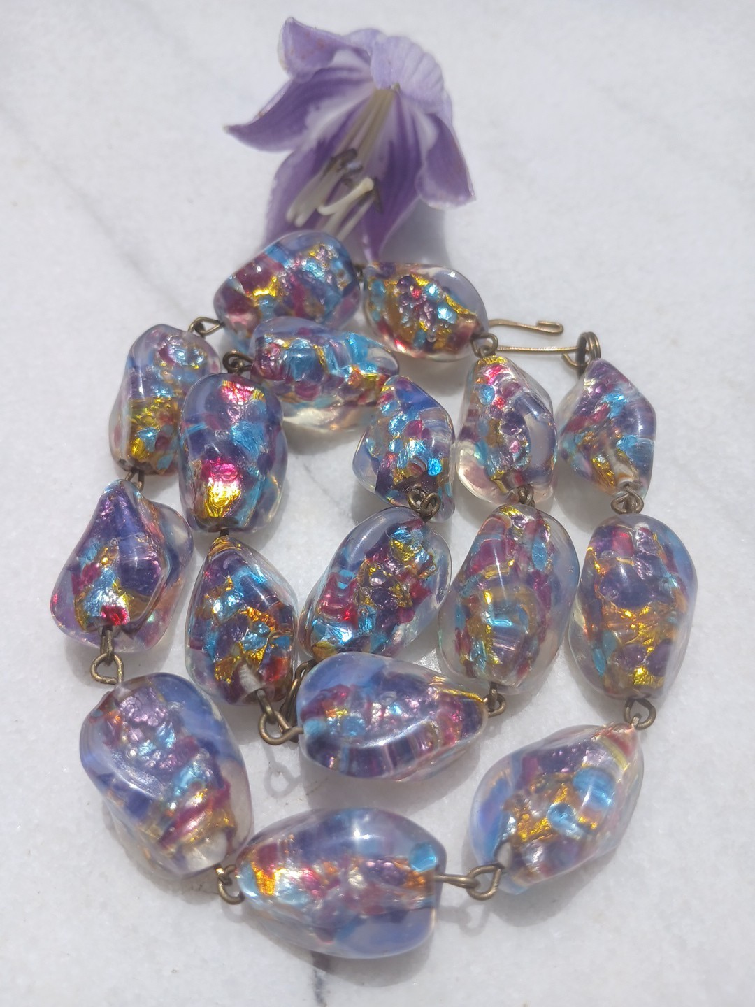 HUGE ANTIQUE JAPAN OPAL CONFETTI GOLD SILVER FOIL ART GLASS NECKLACE SET OOAK