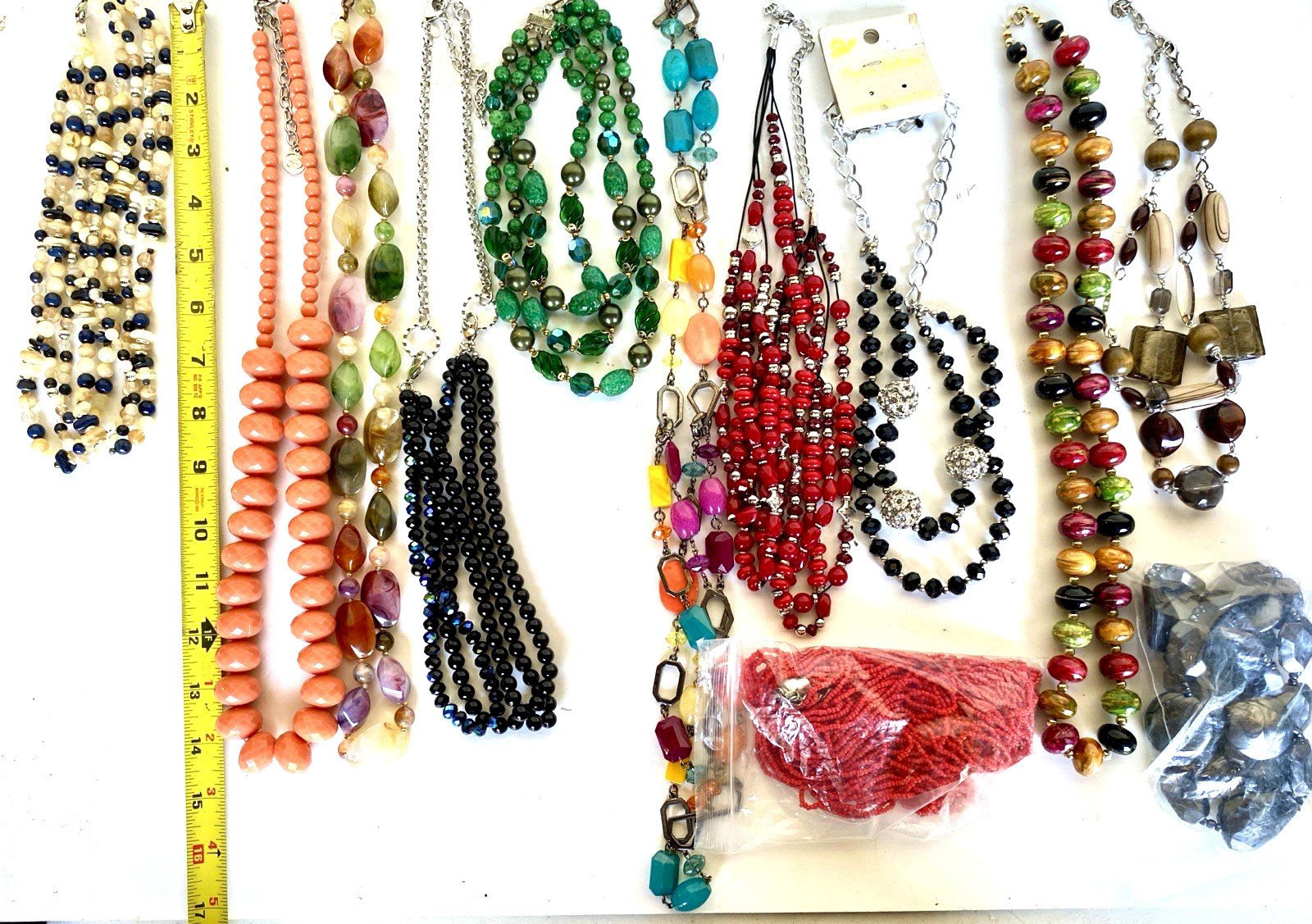 Lot of 12 Wearable Necklaces; Plastic, Lucite, Acrylic, Wood & Glass 15″ to 32″