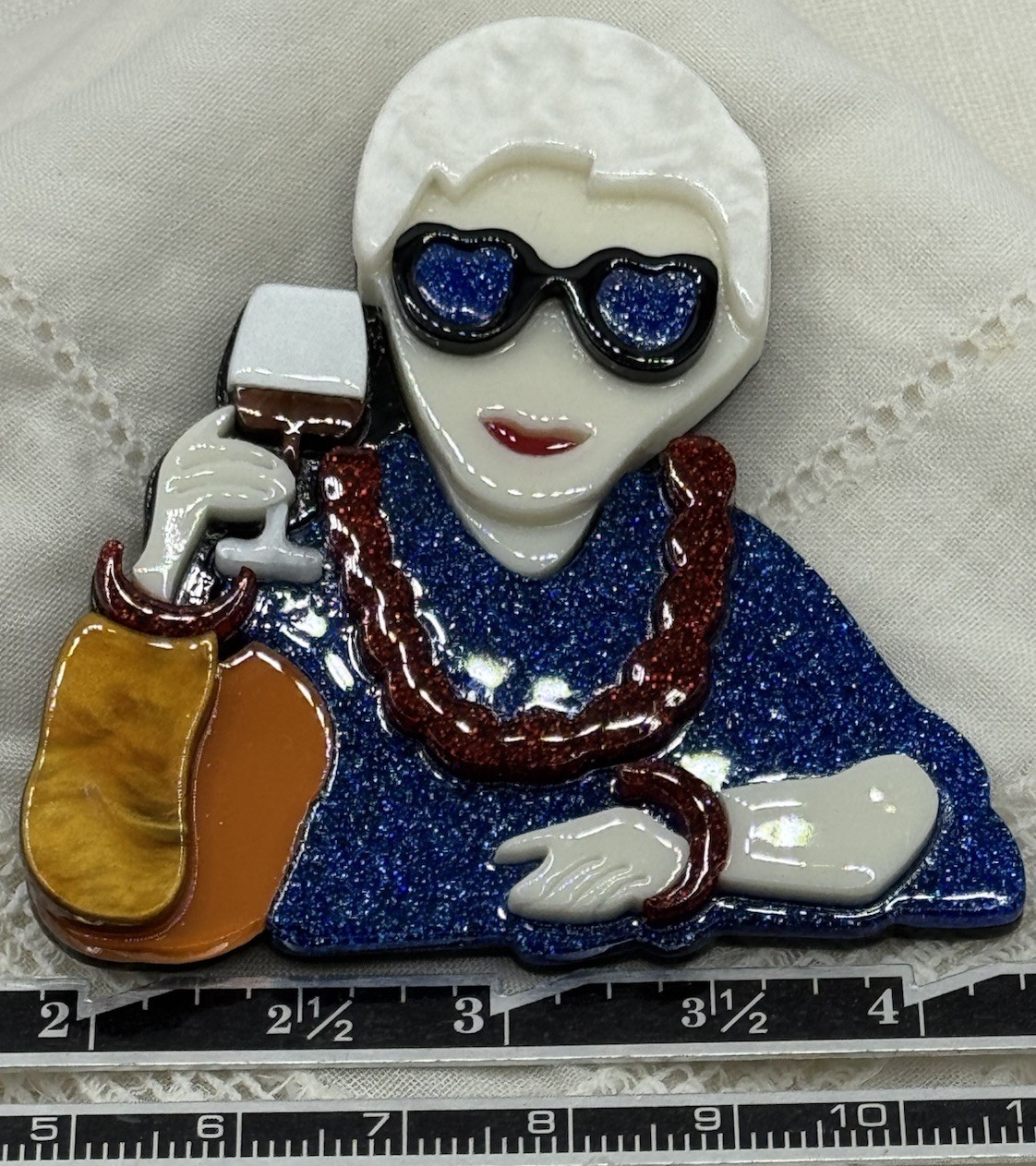 Older Woman W White Hair Blue Or Green Shirt Eye Glasses Jewelry & Wine Brooch