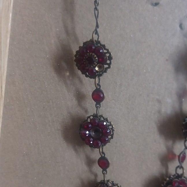 Kenny MA San Francisco, Garnet Red Necklace 16.5” Antiqued Metal