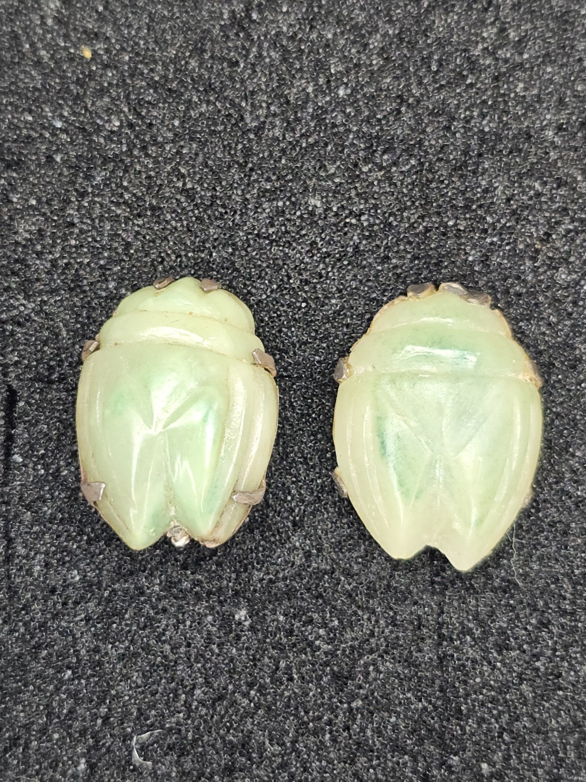 Vintage Carved Green Jade Jadeite Leaf Cicada Sterling Silver Screw Back…
