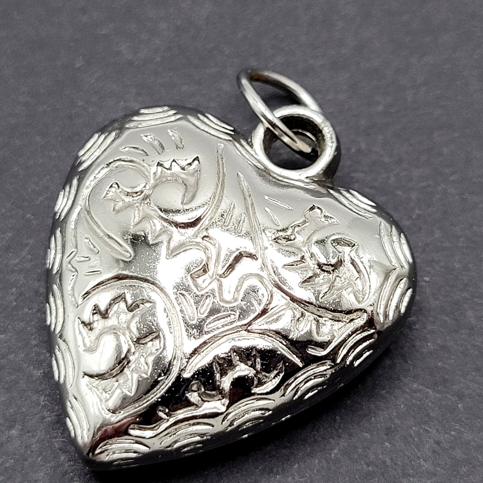 Puffed Puffy Puff Heart Silver Tone Acrylic Engraved Pattern Vintage Pendant
