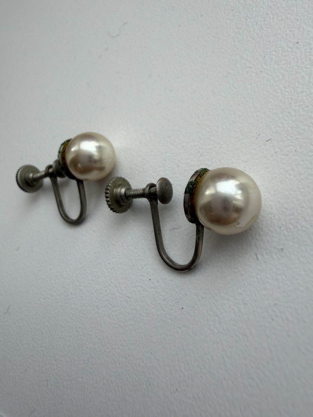 VTG EVCO Pearl Screw Back Earrings Silver Tone MCM Old Money Wedding 50s Retro