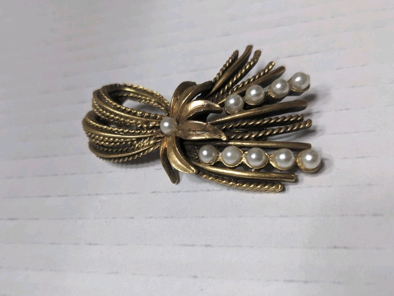 Vintage Gold Tone Bow Brooch with Faux Pearls and Rollover Safety Clasp Chic