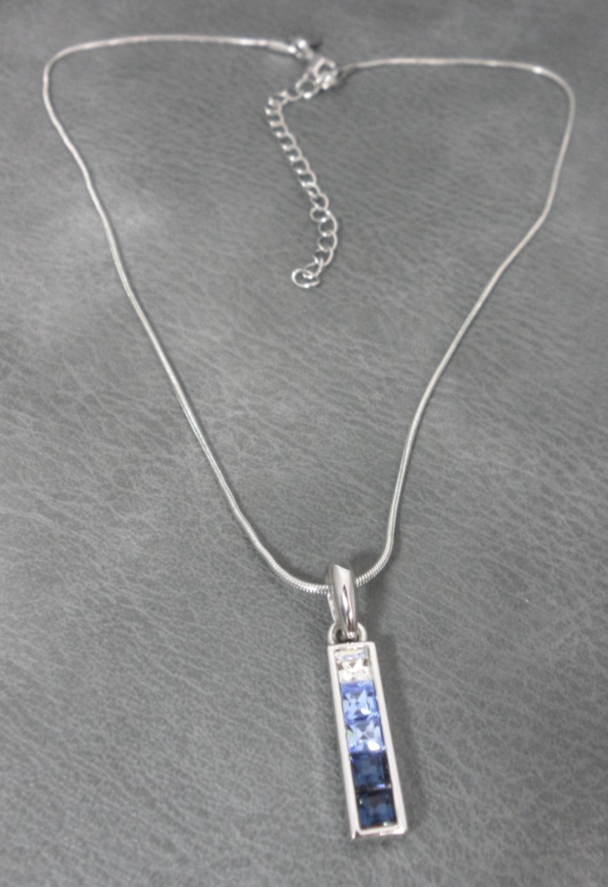 Lia Sophia Bar Pendant Necklace Teal Blue Crystal Zen Snake Chain Choker Vtg