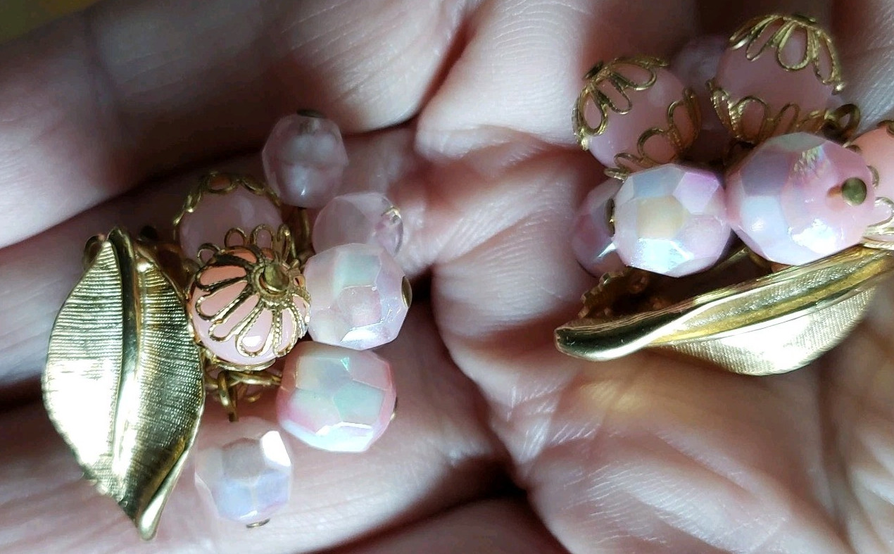 La Roco Pink Bead Rhinestone Necklace Earrings Jewelry Set Mid Century Modern