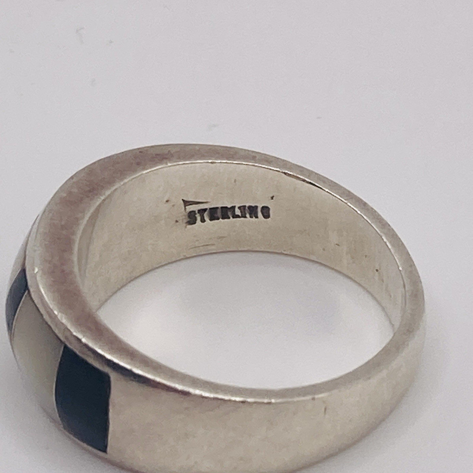 Vintage 925 Sterling Silver Black Onyx Mother Of Pearl Inlay Band Ring Size 10.5