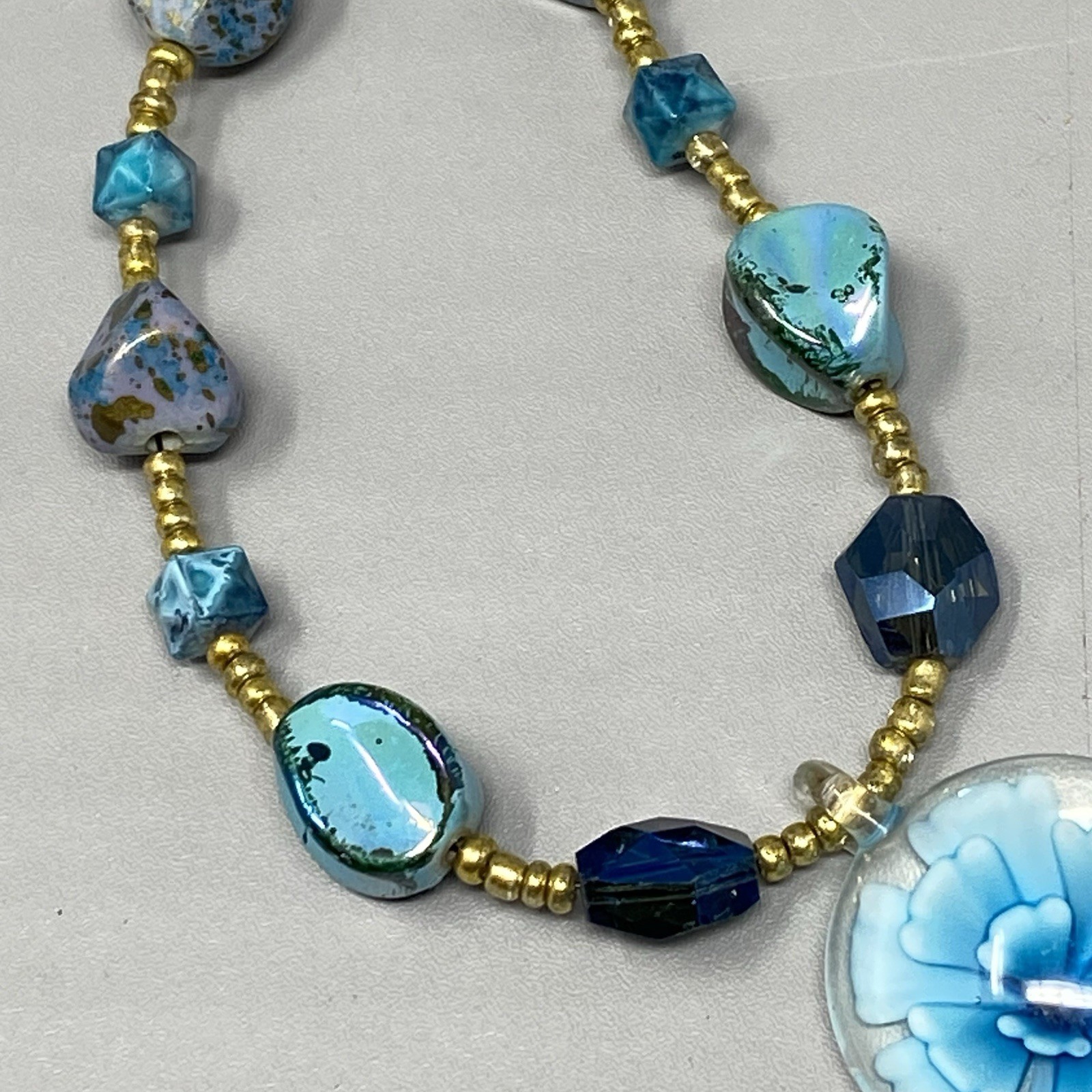 Bursting Glass Flower Pendant Necklace Blue Borosilicate Acrylic Beads 21″