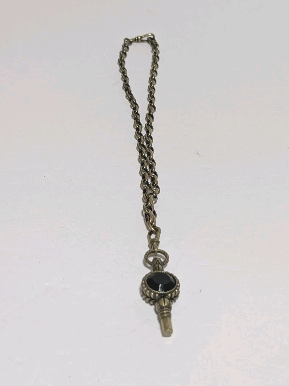 Gold Tone Antique Style Necklace -Reversible Etched Heart & Glass Pendant 16″