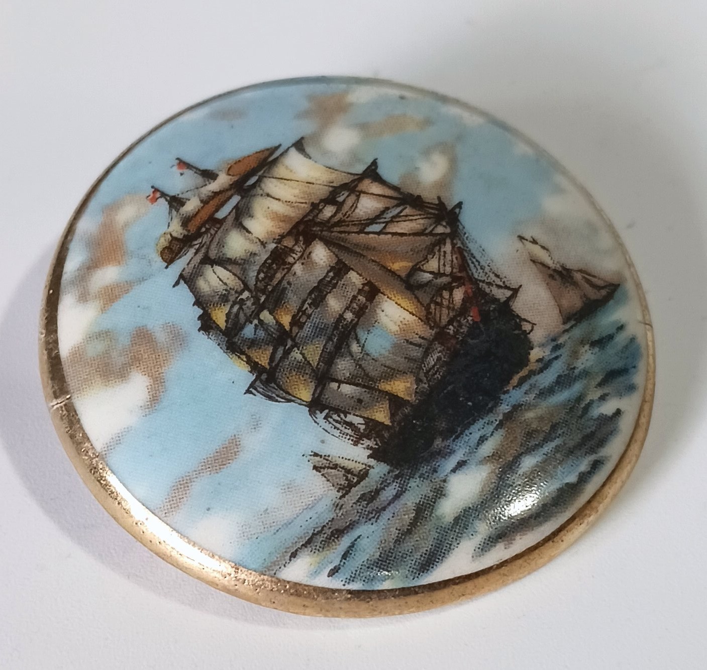 Vtg (Antique?) Painted Porcelain Brooch 1-5/8″ w/ Clipper Ship Under Full Sail