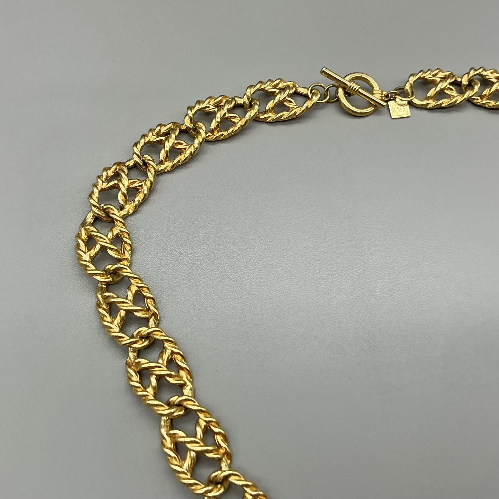 Anne Klein Necklace Gold Tone Chunky Statement Chain Textured Twisted Links 20″