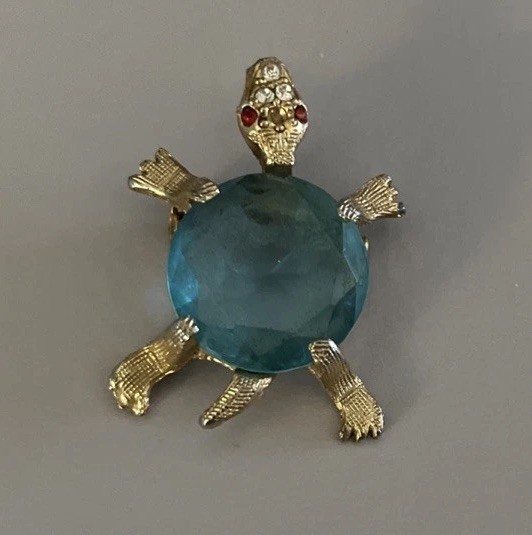 Vintage Figural Blue Glass Turtle Pin/Brooch-1-1/2”
