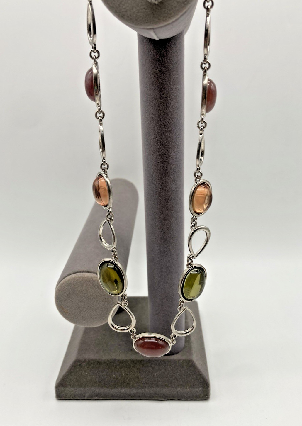 Vintage *Napier* Necklace 16″- 19″ Silvertone Multicolor Jelly / Glass Stones