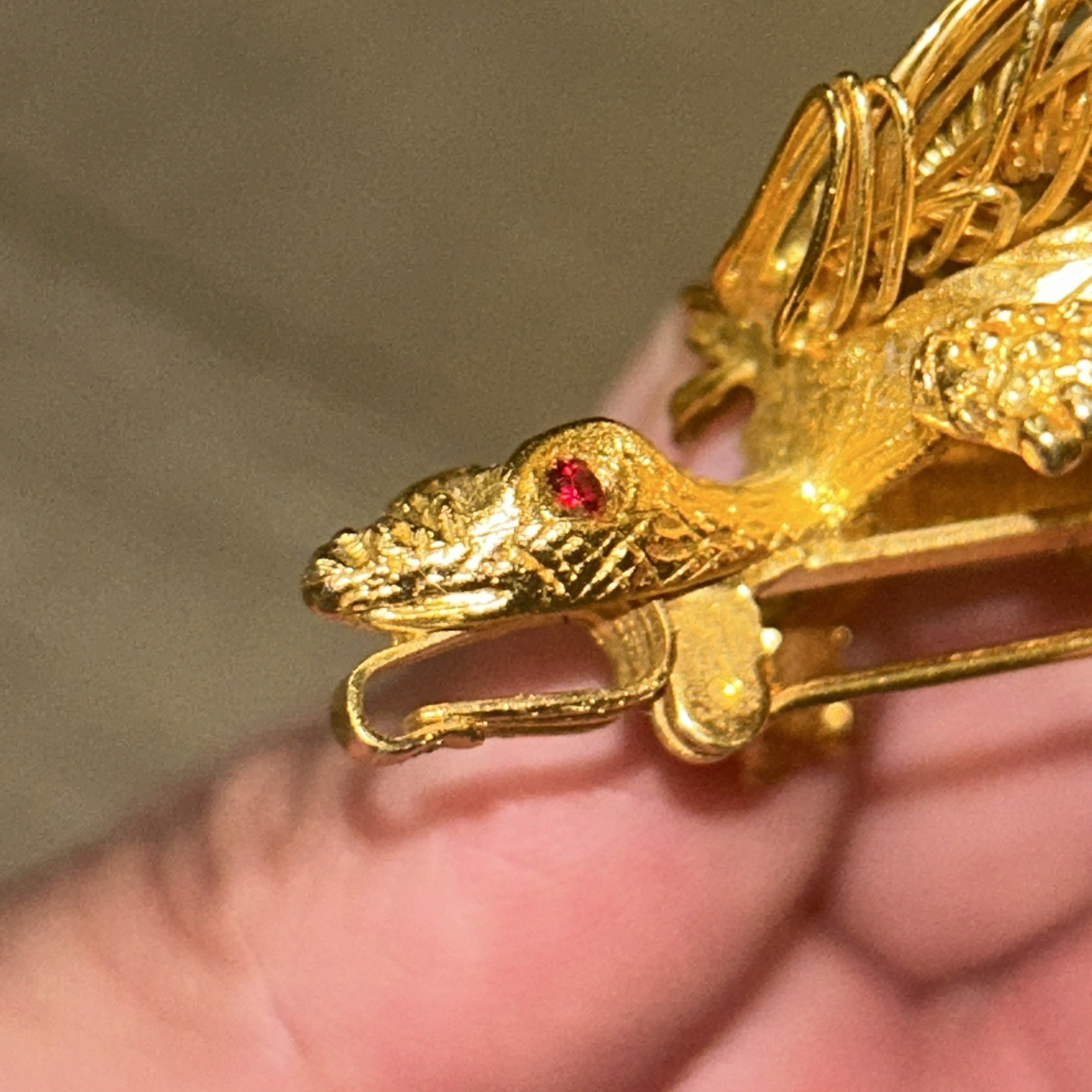 Vintage Turtle Brooch Pin Wire Work 70’s Gold Tone Red Crystal Eyes Whimsical